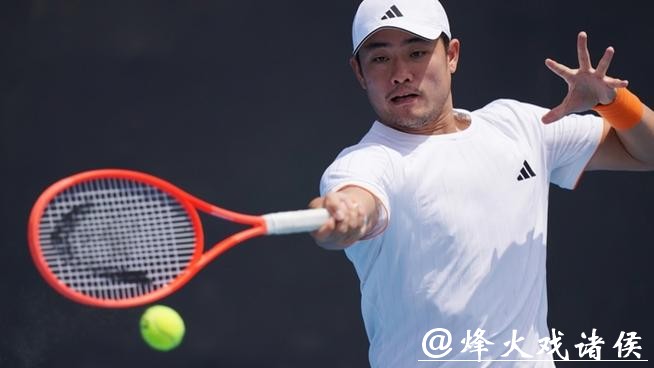 吴易昺强势突围,中国男单四人齐聚2026澳网正赛创历史成绩能否有新突破? 吴易昺强势突围,中国男单四人齐聚2026澳网正赛创历史成绩能否有新突破?